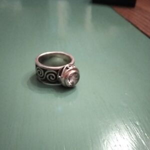 Rare Silpada Sterling Silver Zirconia Ring with Scrollwork